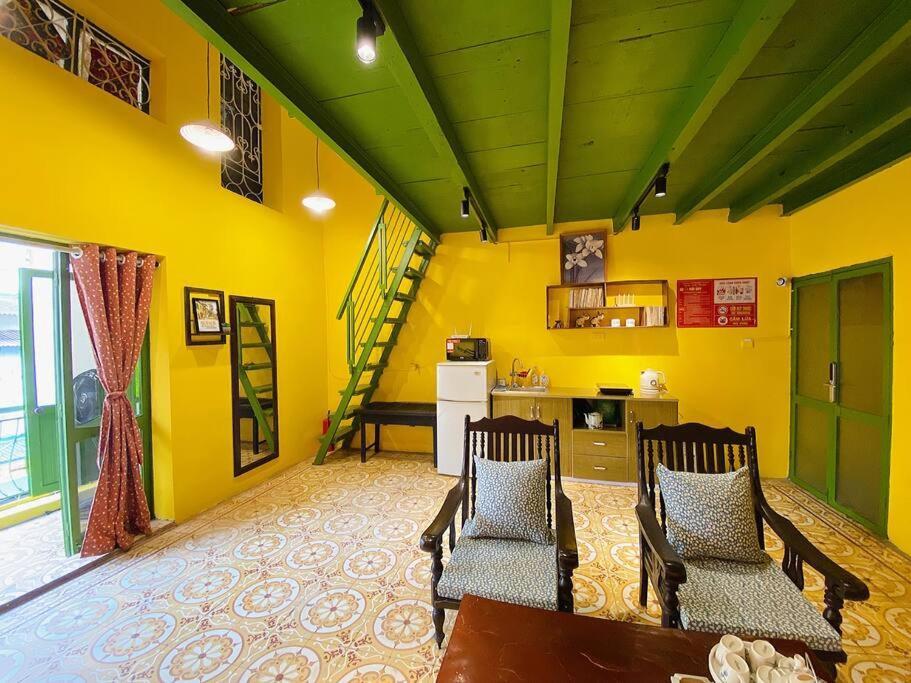 Hang Buom House Old Quarter *
